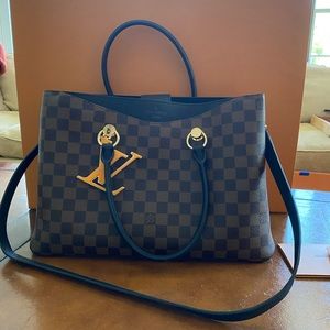 Louis Vuitton Riverside Bag in black